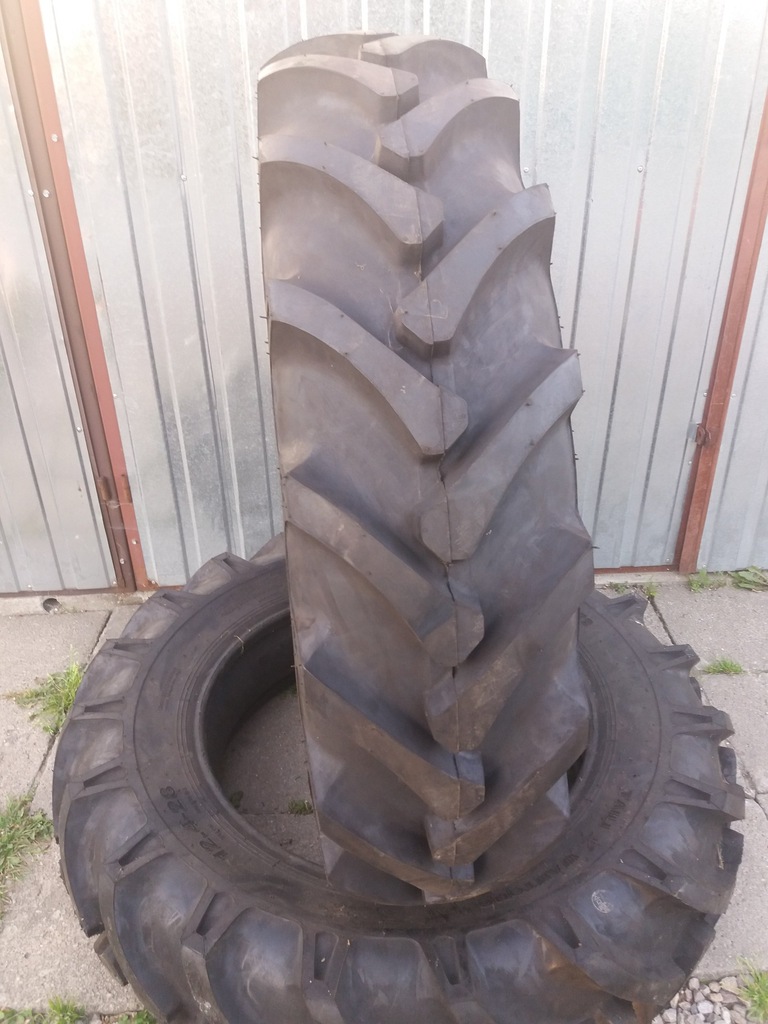 OPONA 12,4-28 12.4 12.4R28 124 28 C-330 NOWA opon
