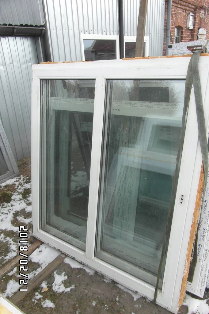 Sprzedam okno używane z Niemiec 153x139sz 5-komoro