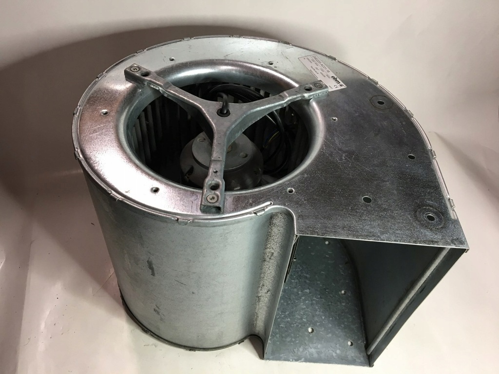 Wyciąg do lakierni spawalni 640W 2600m3/h 230V EBM