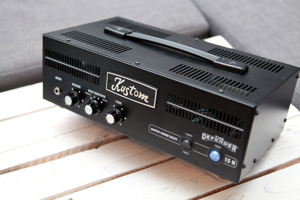 Kustom Defender 15H
