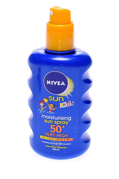 5205-75 NIVEA SUN i#u SPREY OPALANIA SPF50+ 200ml