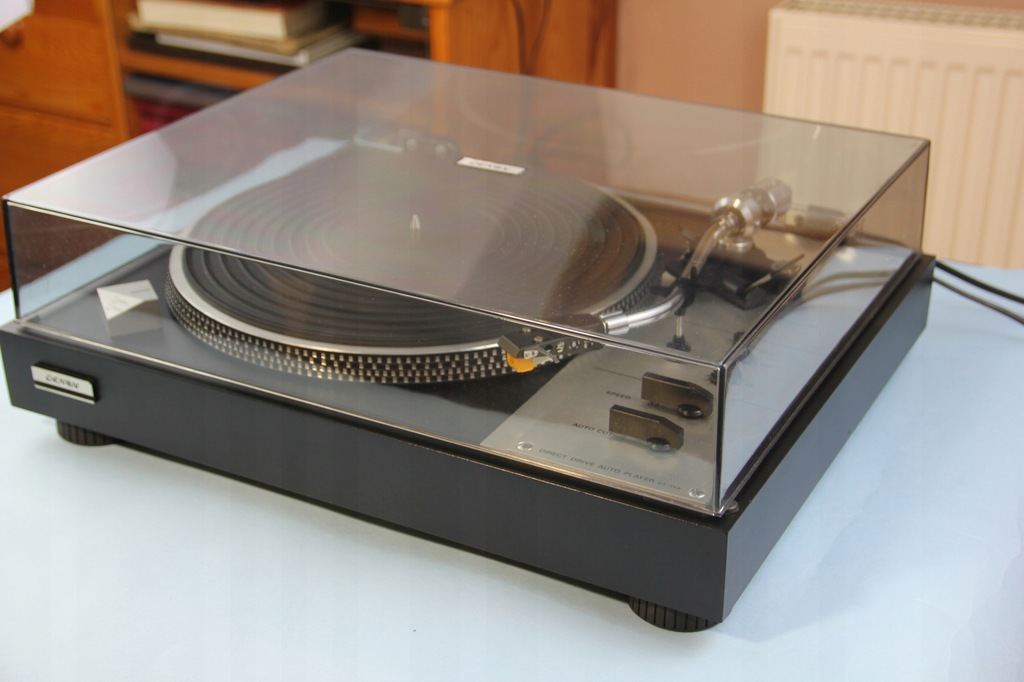 Gramofon Denon GT 750, półautomat.