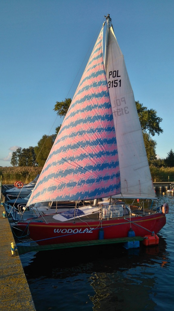 jacht żaglowy Aster 703 wersja morska