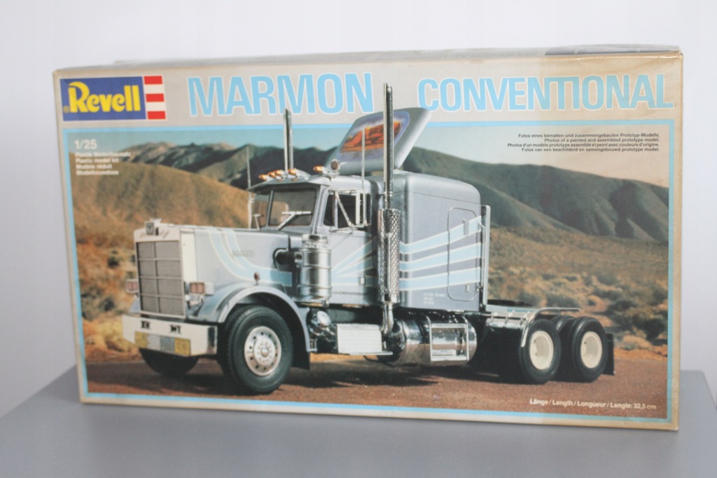 REVELL AMERYKAŃSKI TRUCK MARMON CONVENTIONAL 1/25