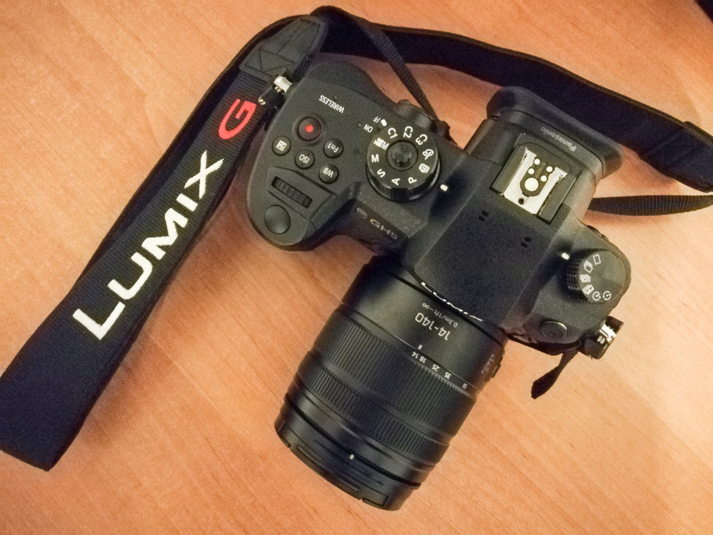 Panasonic Lumix GH5 / 14-140 / 3x SDXC / 4 baterie