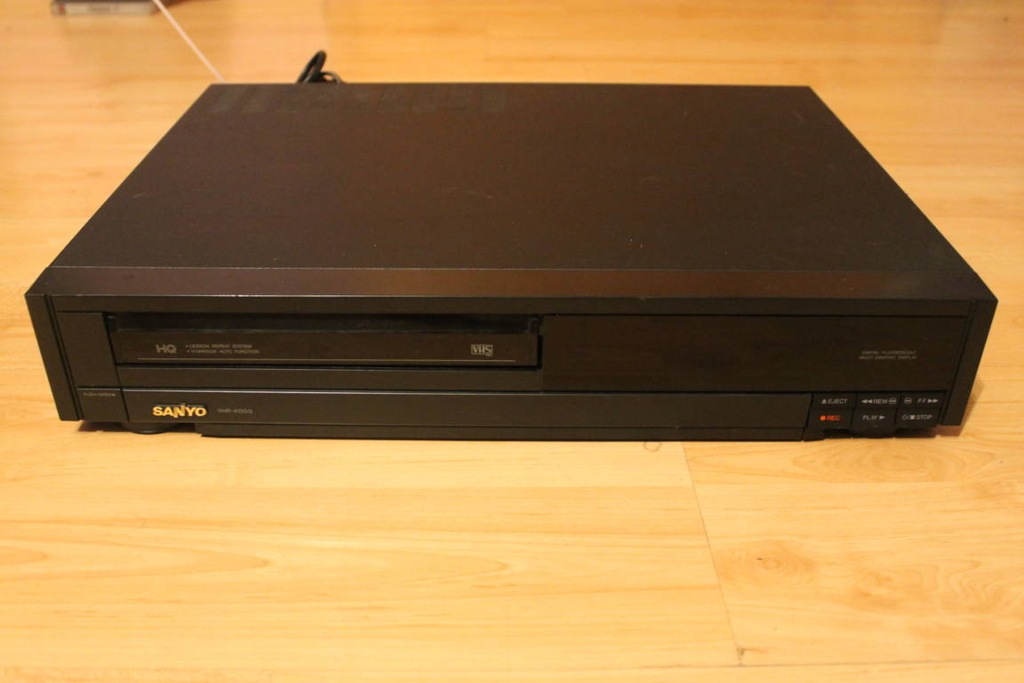 SANYO VHR-4100G - VHS - DEFEKT