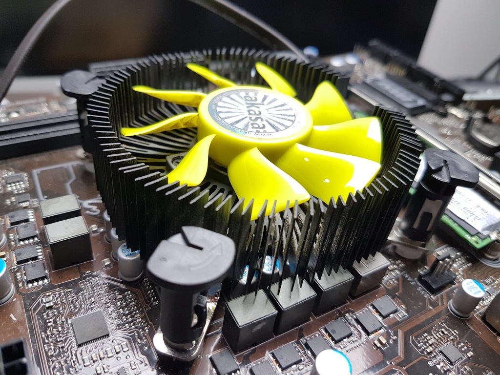 Chłodzenie CPU Akasa Low Profile HTP Core i3 i5 i7 - 7300547549 ...