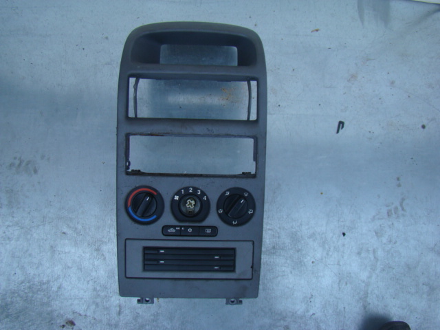 panel środkowy Opel Astra II Bertone 1.8 16V