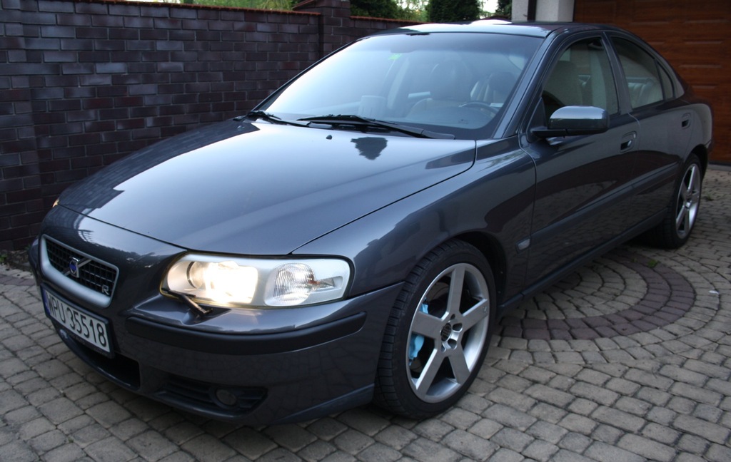 VOLVO S60R 2.5T 300KM AWD MANUAL SZWAJCARIA PILNIE