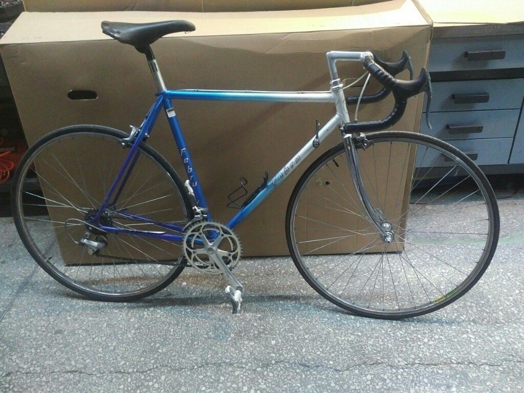 Rower szosowy Febru Shimano 600 Ultegra Tricolore