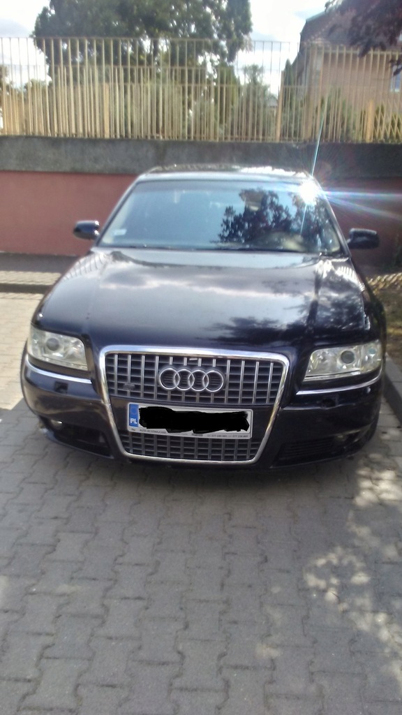 Audi A8 4.2 quattro