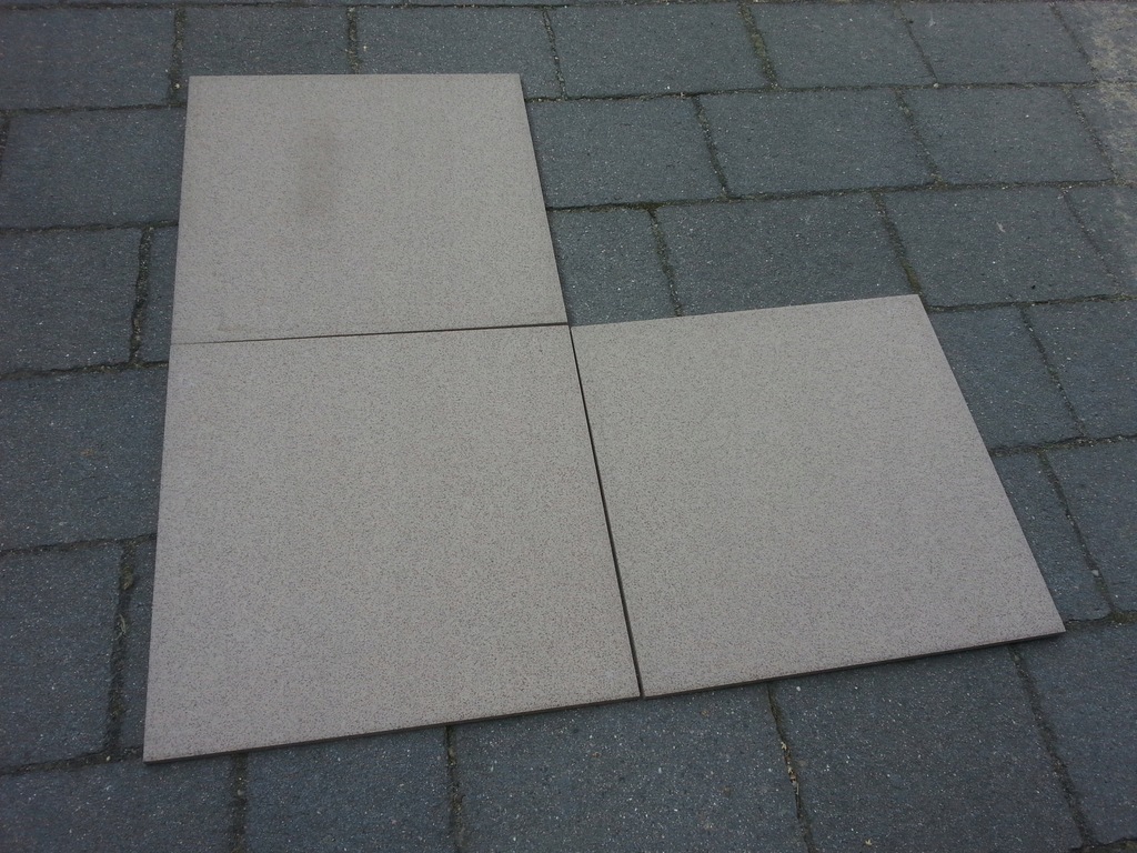 GRES PULSAR BROWN 30x30 GAT. 1- KWADRO CERAMIKA