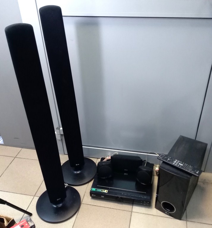 KINO DOMOWE LG HT306PD