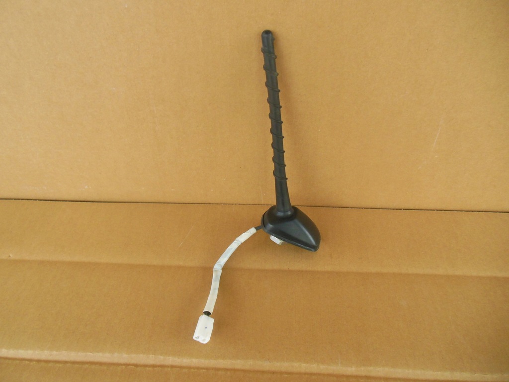 Antena dachowa TOYOTA Prius III Lift 2012-2015