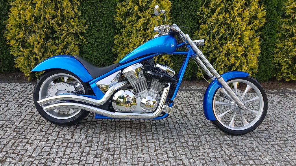 Honda vtx 1300 fury