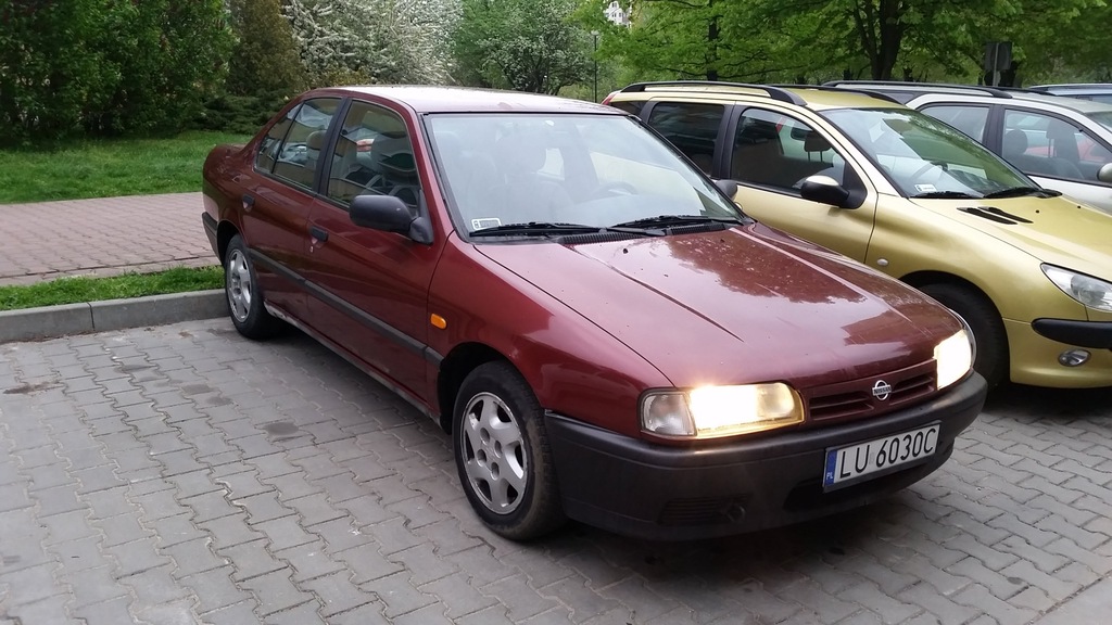 Nissan Primera P10 2.0 benzyna + LPG tanio 1992