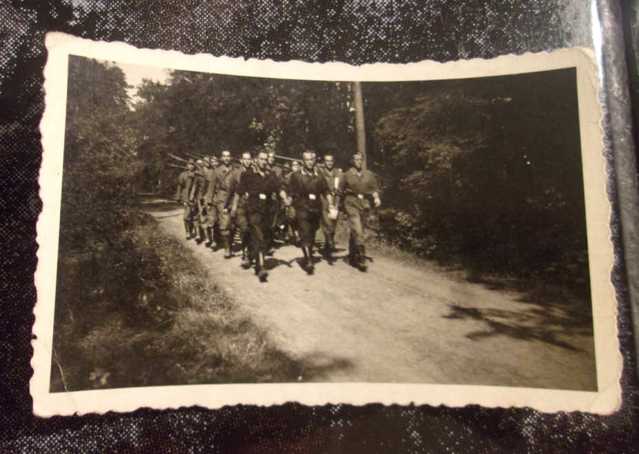 Zdjęcie załogi K.L. Treblinka w marszu - oryginał