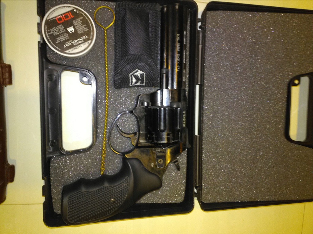 Rewolwer ZORAKI K55