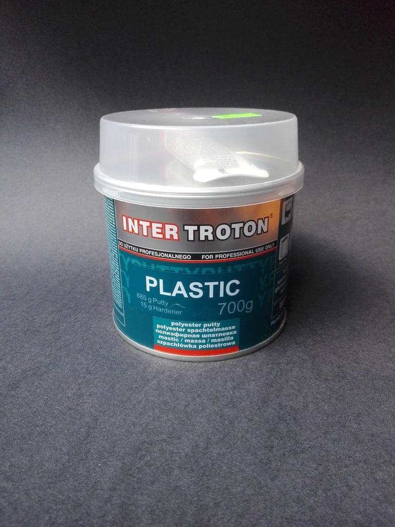 INTER TROTON PLASTIC - SZPACHLÓWKA 700g