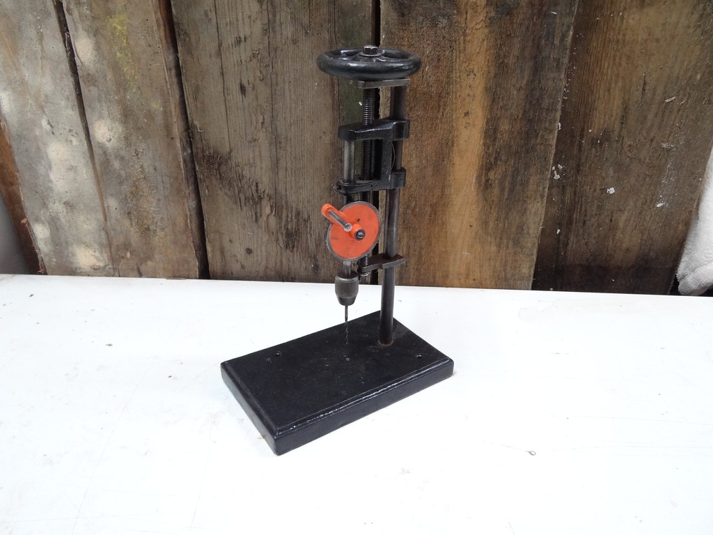 stara ręczna stołowa wiertarka antyk zabytek HIT
