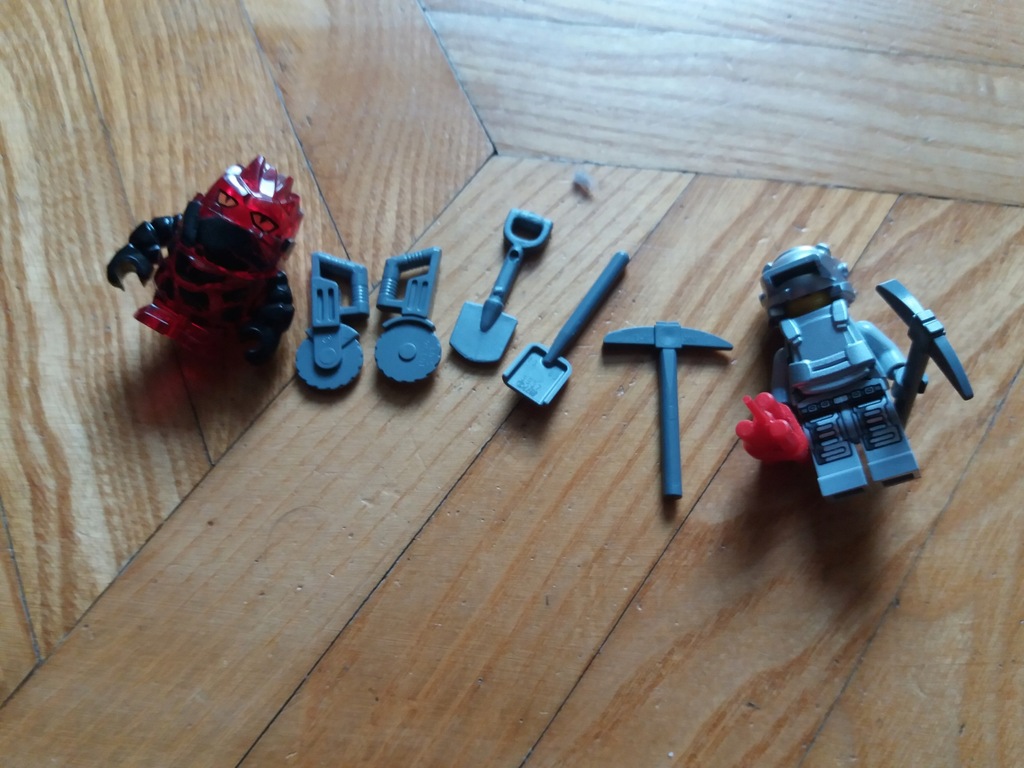 LEGO power miners górnik i powerminer czerwony
