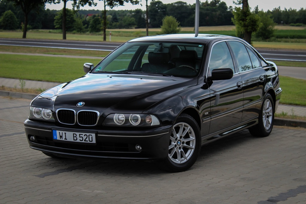 BMW E39 520i (170KM) EXCLUSIVE NIEMCY ORYG. LAKIER