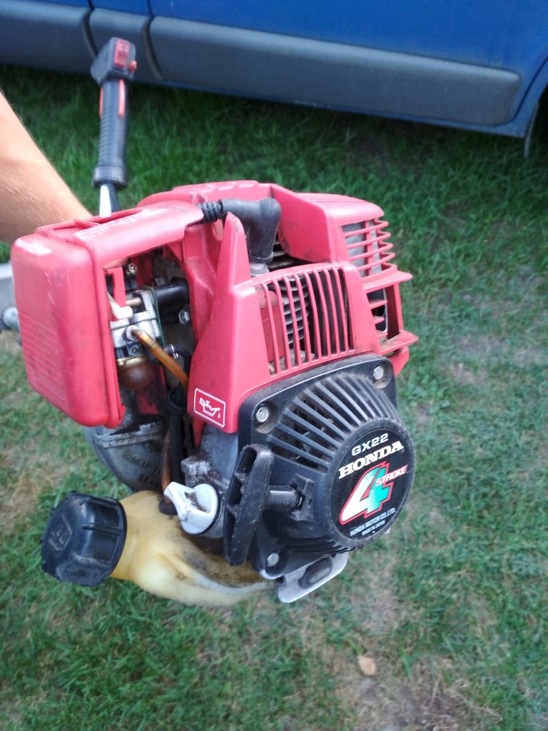 Kosa spalinowa UMK 422 Honda Gx22 4-suw
