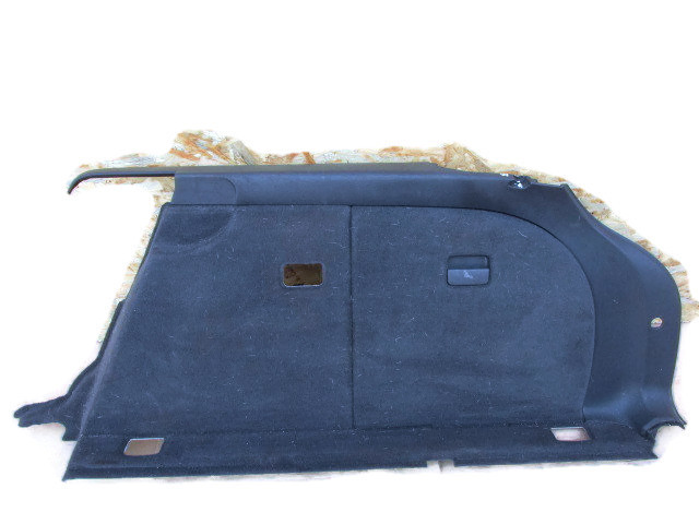 Audi A4 b6 kombi 00/05 BOCZEK BAGAŻNIKA PRAWY