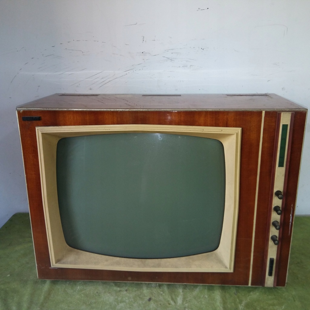 STARY TELEWIZOR - LAZURYT 103 - 1970 ROK