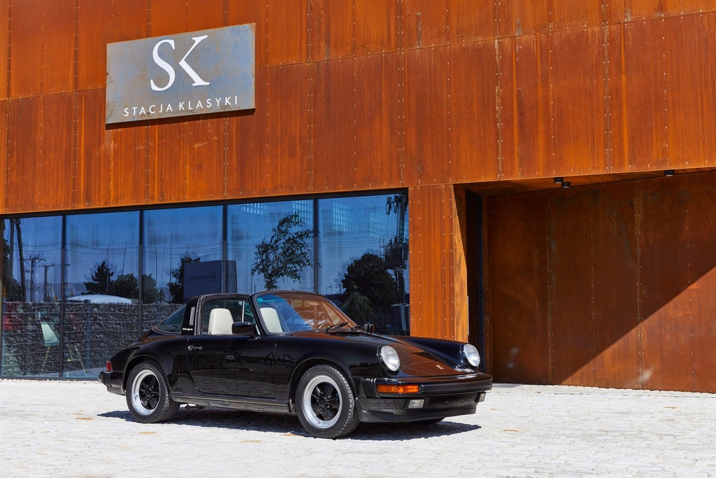 Porsche 911 Targa 3.2 Carrera