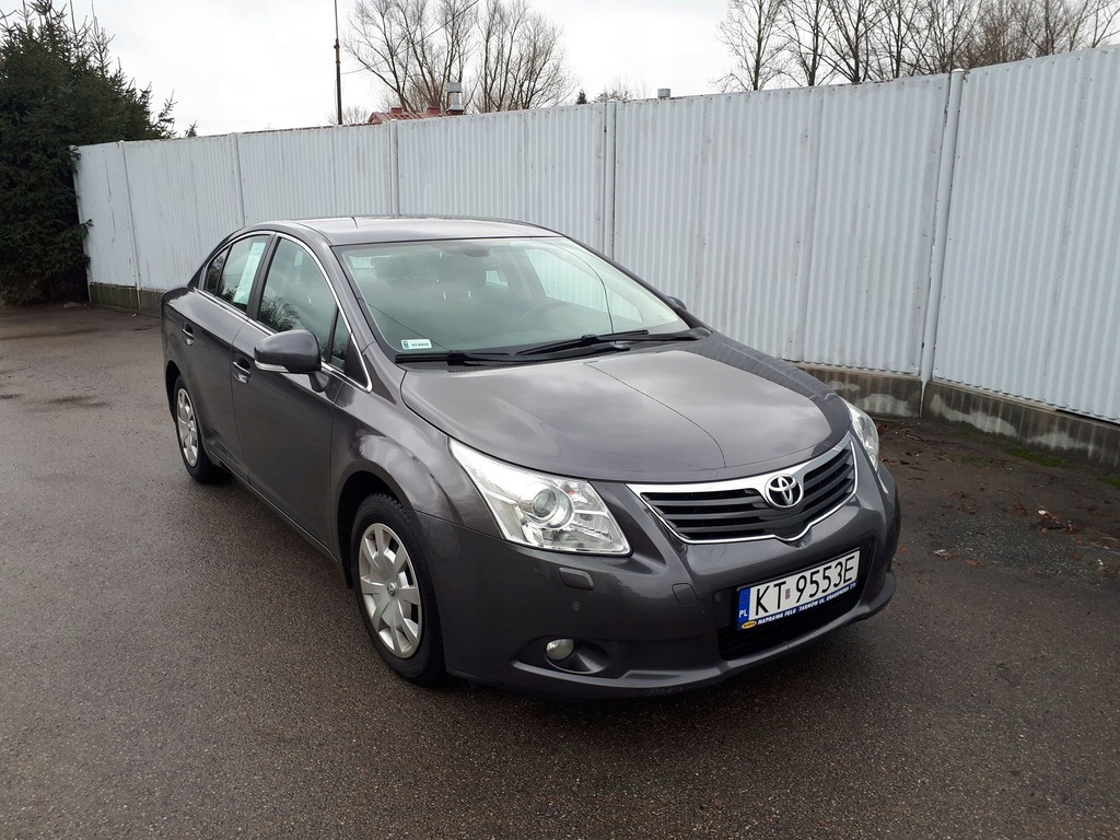 Toyota Avensis Iii Sedan Aut 1 8 Benzyna 2010 172k 7730525398 Oficjalne Archiwum Allegro