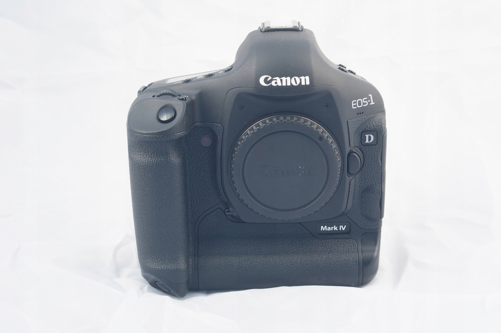 Canon EOS 1D Mark IV + poniżej 7 300 klatek +bonus