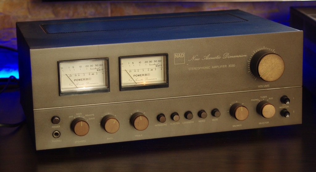 NAD 3030 wzmacniacz klasyk VINTAGE 7377863943 oficjalne archiwum