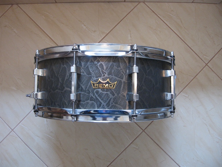 Remo gold deals crown snare