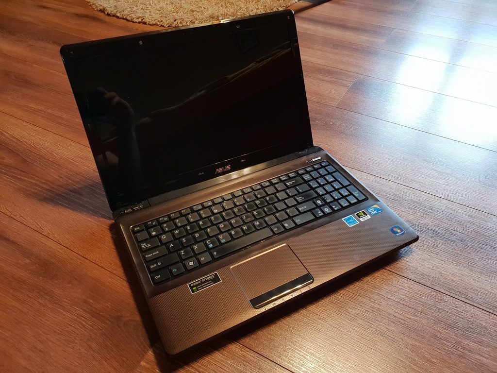Asus K52 ,X52JC i5, GeForce 310M, nie włącza  się