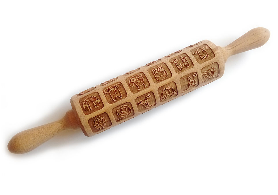 POTWORKI DREWNIANY WAŁEK GRAWEROWANY DO CIASTA TOP - 6818512026