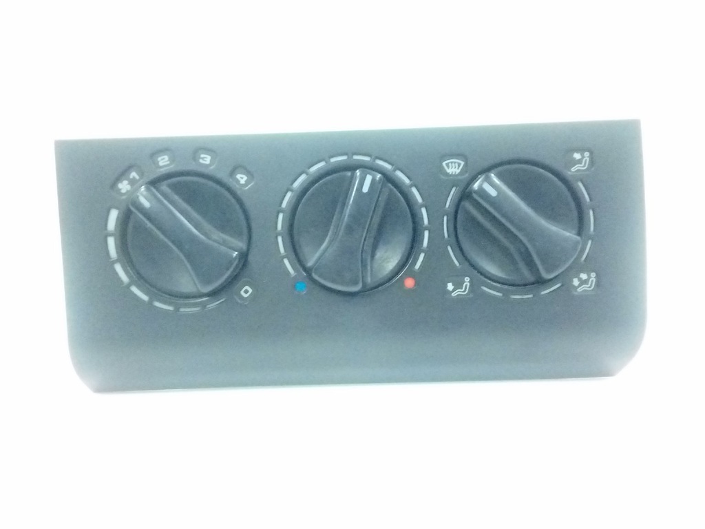 Panel nawiewu VW PASSAT B3 357819045A 820045 -4918