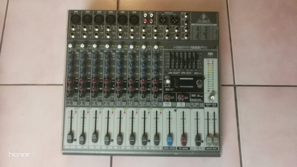 Behringer XENYX 1222 FX