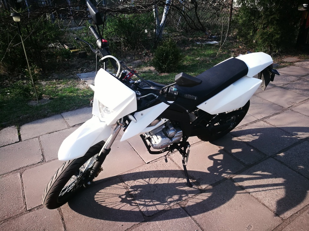 Motorower Benzer XCROSS 50