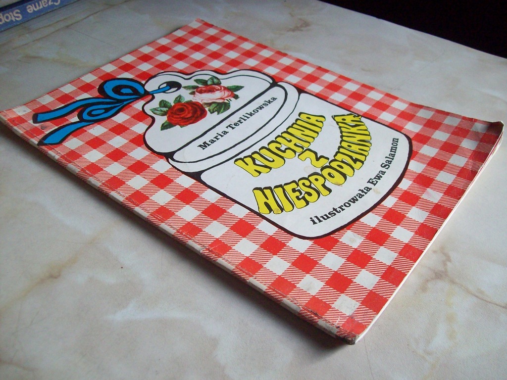 KUCHNIA Z NIESPODZIANKĄ MARIA TERLIKOWSKA