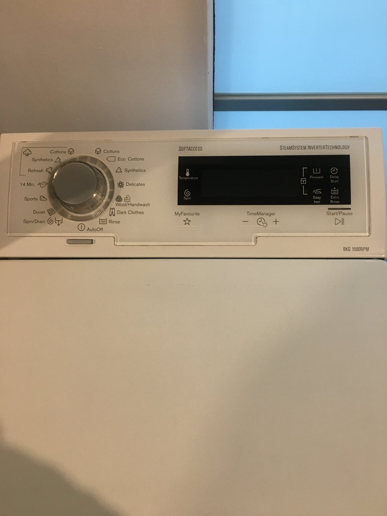 Pralka electrolux ewt 1567 vdw ( uszkodzona)