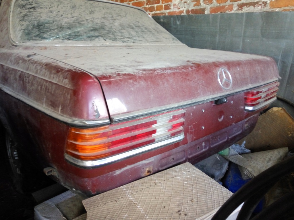 Mercedes C123 230CE, druga seria