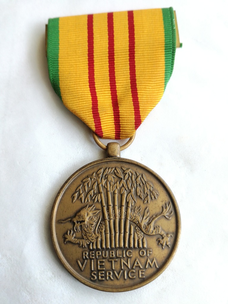 US Republic of Vietnam Service Medal .