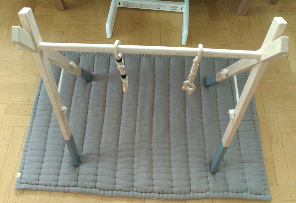 Stojak edukacyjny LITTLE LEAF BABY GYM-2 zawieszki