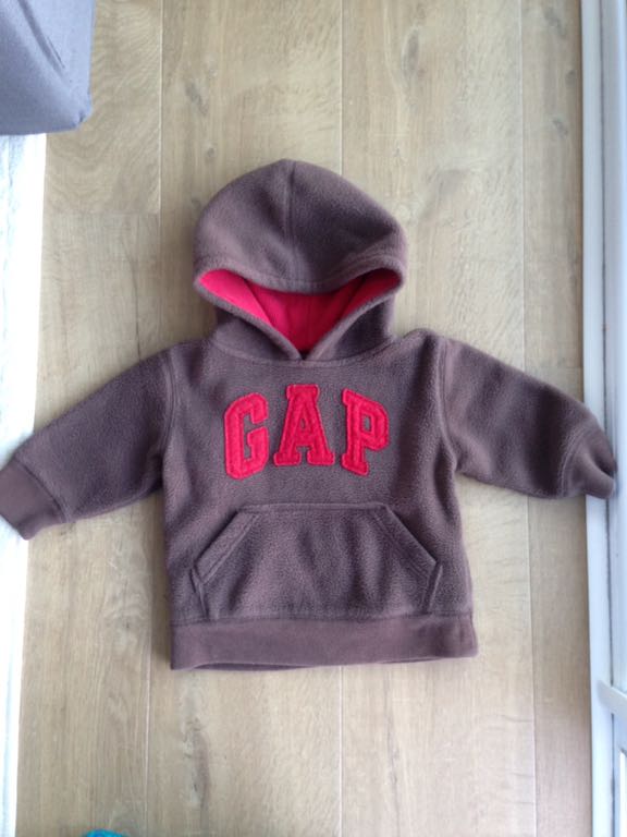 Bluza z kapturem kangurka polar GAP babyGAP 86 92