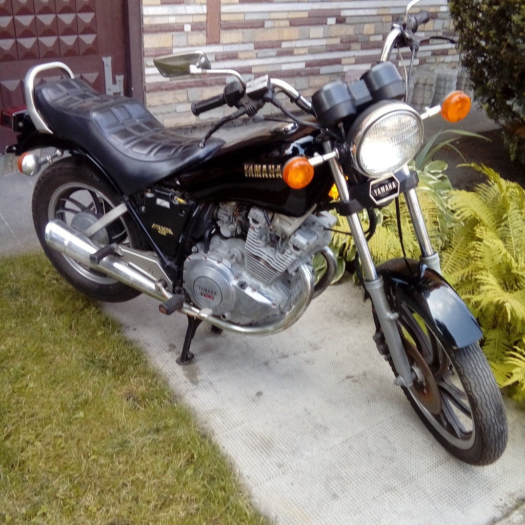 yamaha maxim 400