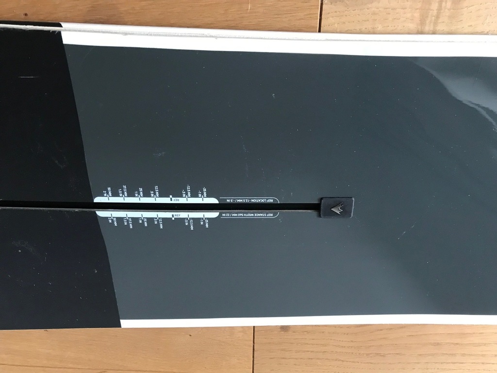 Burton Sherlock Blackjack 157 Flying V stan idealn