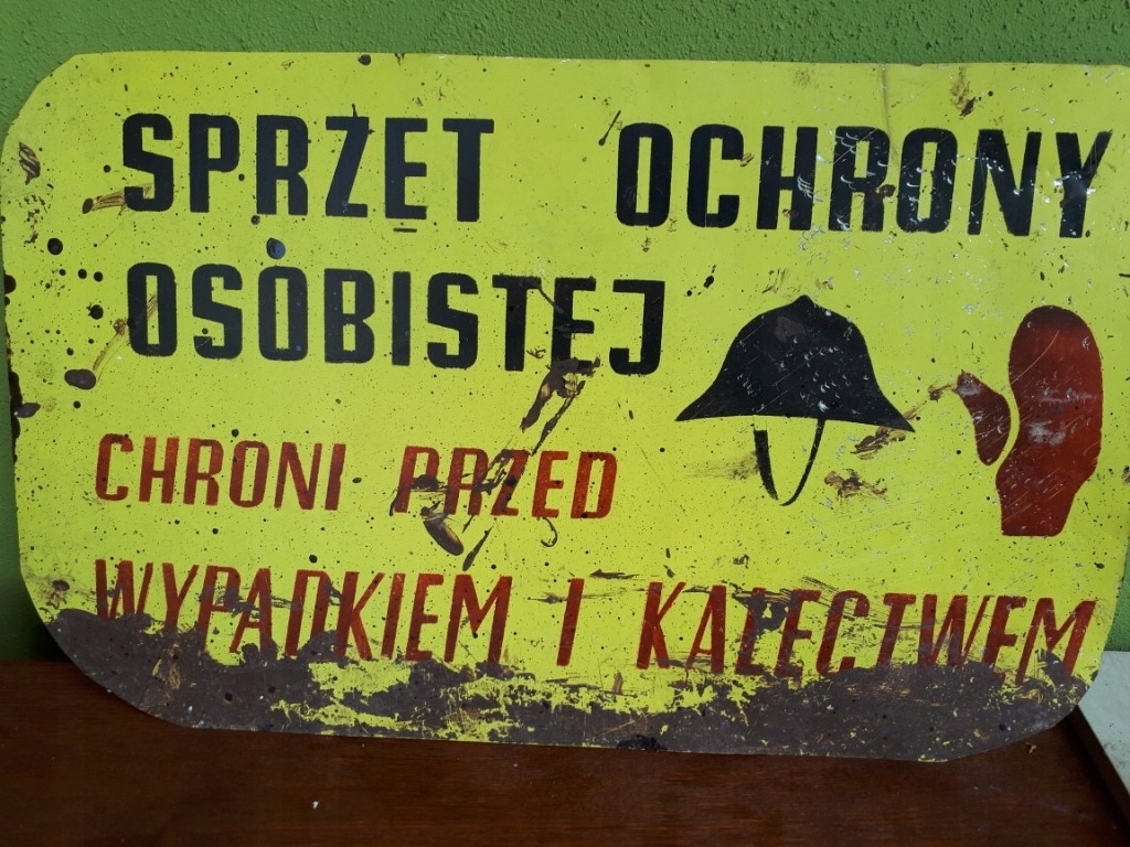 Stary napis hasło bhp PRL blaszany szyld
