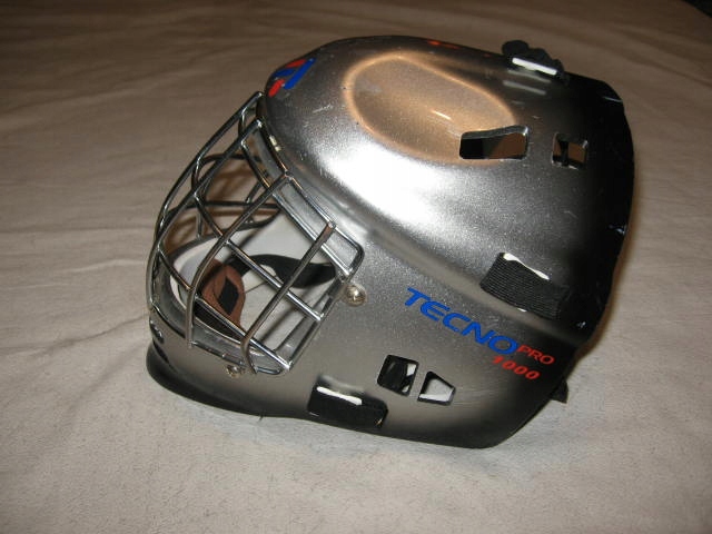 KASK HOKEJOWY BRAMKARSKI TECNO PRO 1000