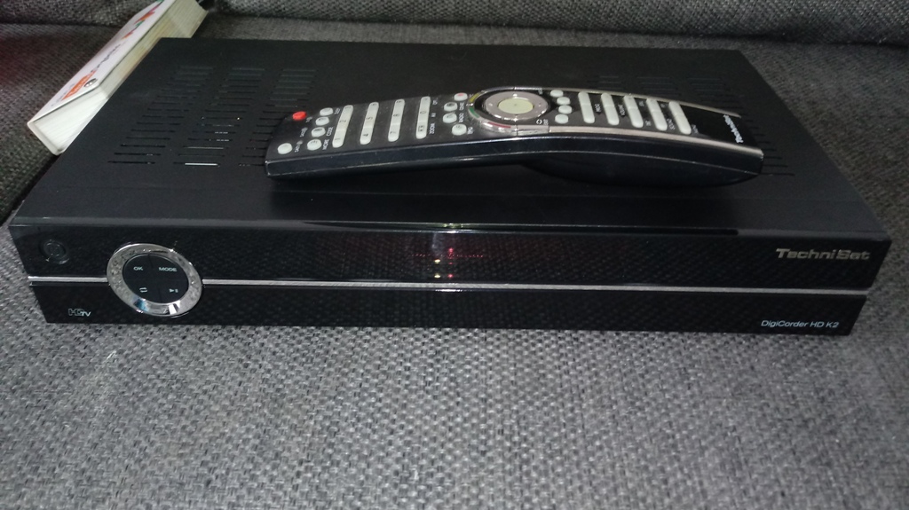 TECHNISAT DIGICORDER HD K2 500GB --- KABLÓWKA
